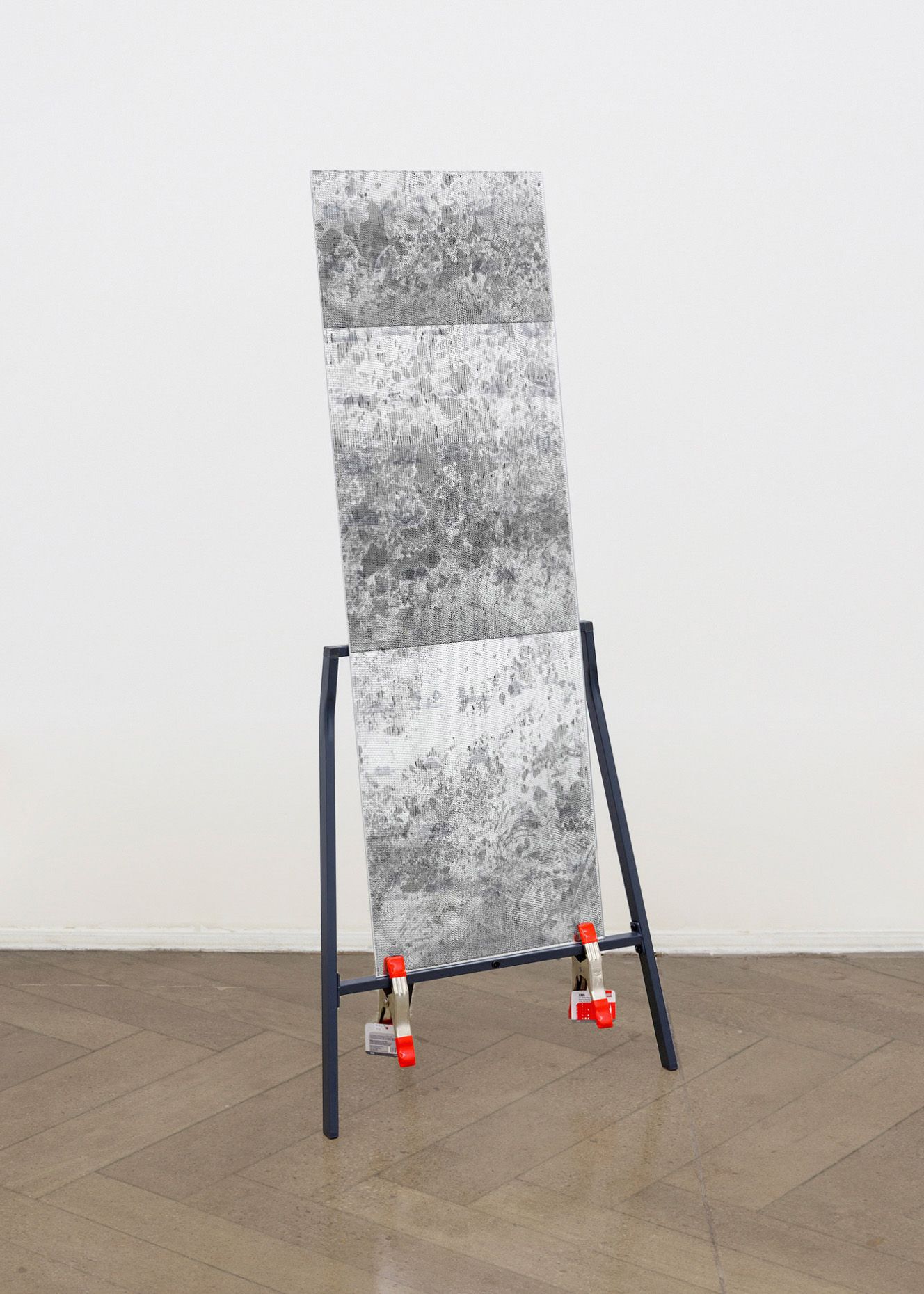 Similar Object (b), 20130628