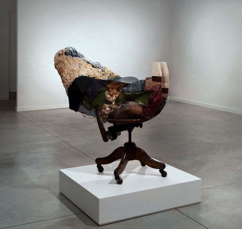 Alex Fischer, Knight, 20101027