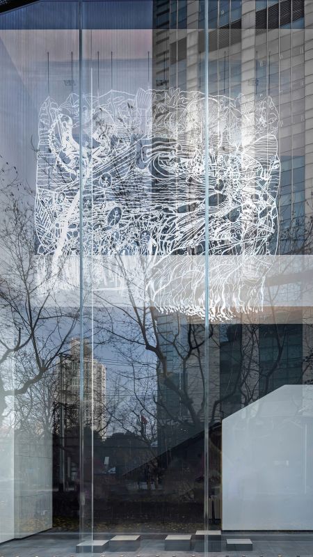 Installation view, ᐃᒻᒪᕕᒻᒥ Upon the Sea 海上, 2020