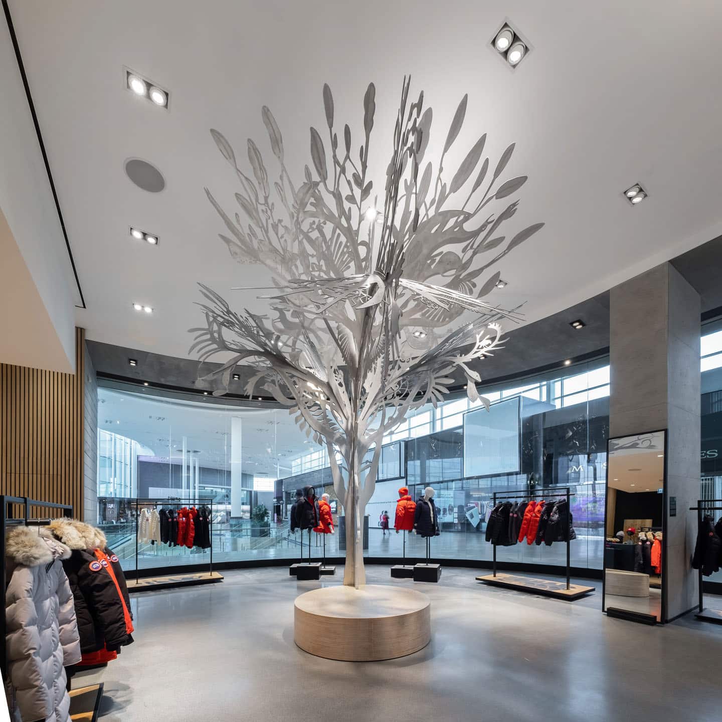 Alex Fischer & Qavavau Manumie, Story Tree, 2020, in situ Canada Goose, Yorkdale Mall, Toronto, Canada Alex Fischer & Qavavau Manumie, Story Tree, 2020, in situ Canada Goose, Yorkdale Mall, Toronto, Canada