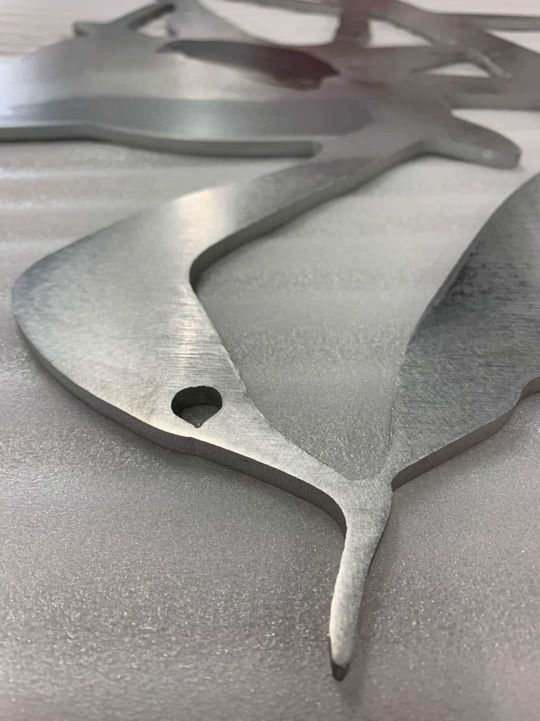 ᐃᒻᒪᕕᒻᒥ Upon the Sea 海上 aluminium fabrication at Baoding Hailong Metal